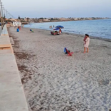 A Casa Di Nini E Nene - Fronte Mare Mazara del Vallo